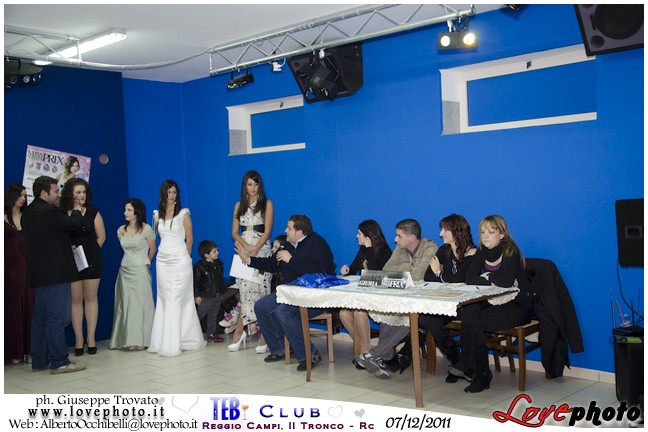 093Teb_Club_Miss Grand Prix_LovePhoto-07122011.jpg